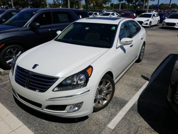 Used Hyundai Equus Ultimate for Sale: 31 Cars from $8,995 - iSeeCars.com