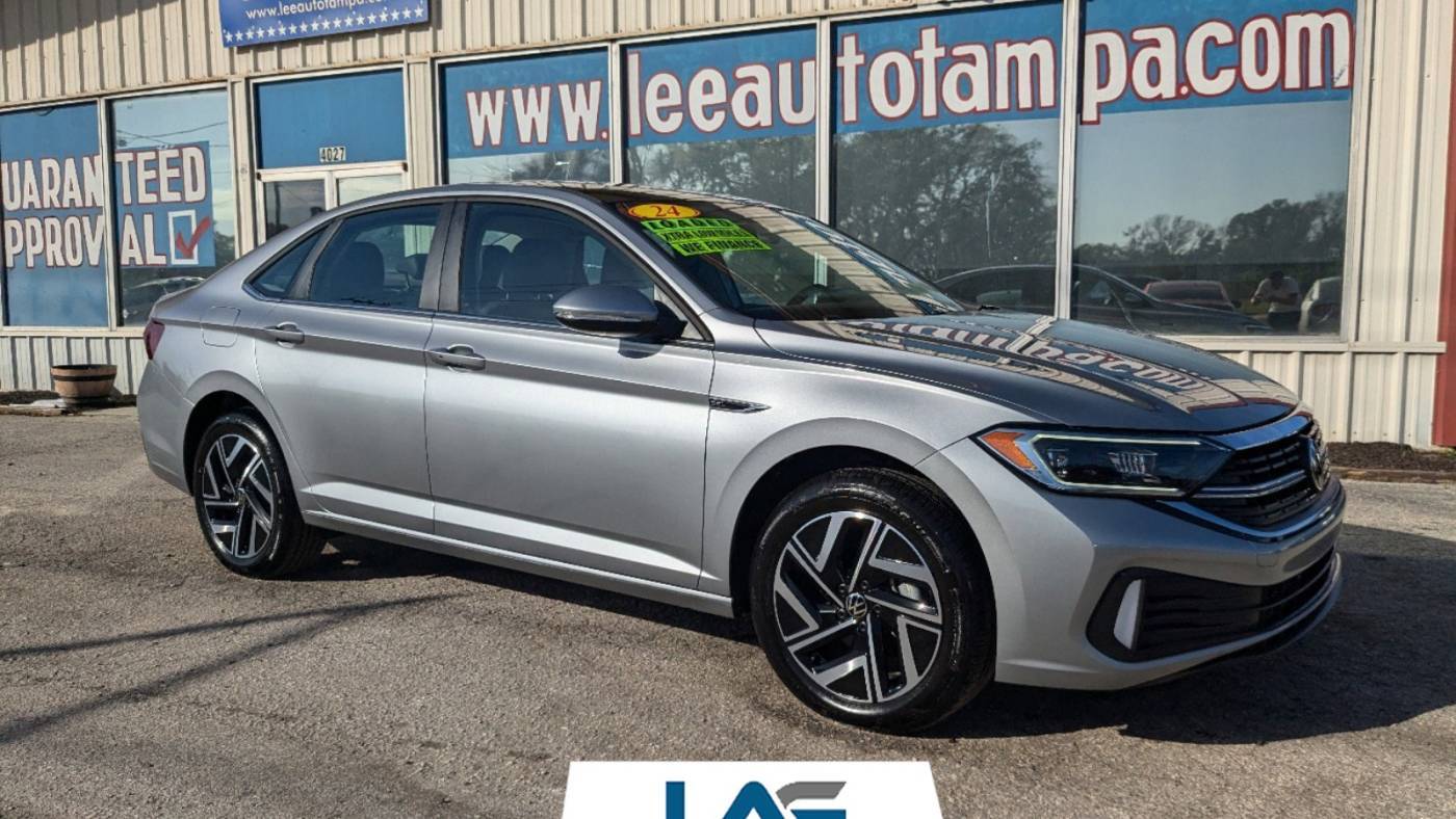 2024 Volkswagen Jetta SEL — Sedan — 242 mi — Tampa, FL