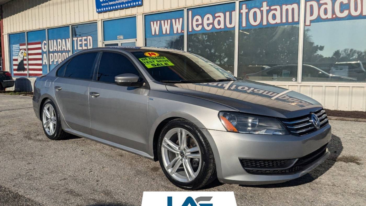 2014 Volkswagen Passat Wolfsburg Edition — Sedan — 132,618 mi — Tampa, FL