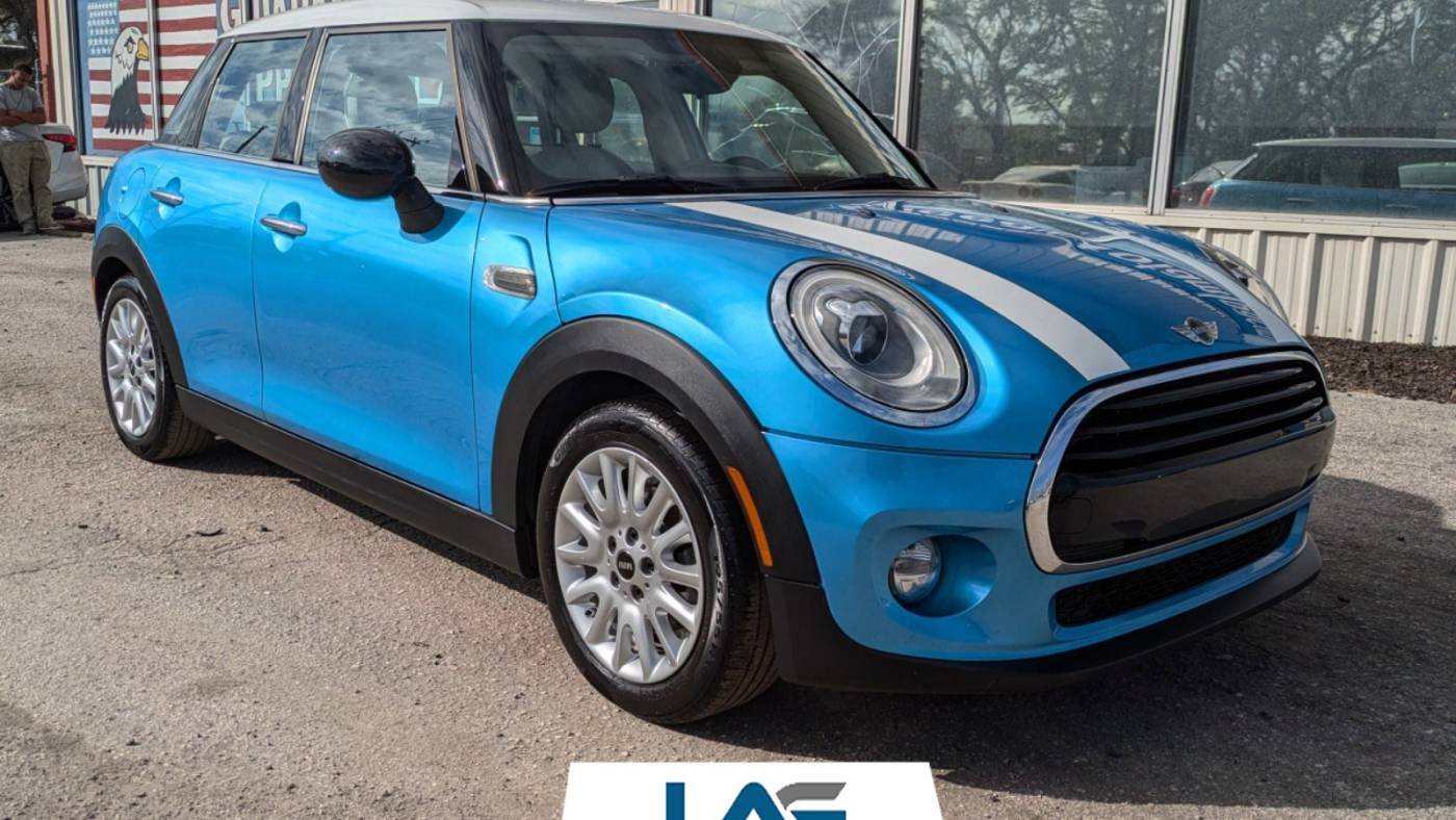 2016 MINI Hardtop Cooper — Hatchback — 80,825 mi — Tampa, FL