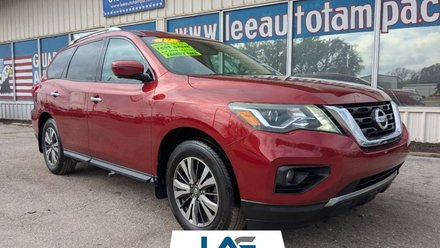 2017 Nissan Pathfinder SL — SUV — 113,813 mi — Tampa, FL