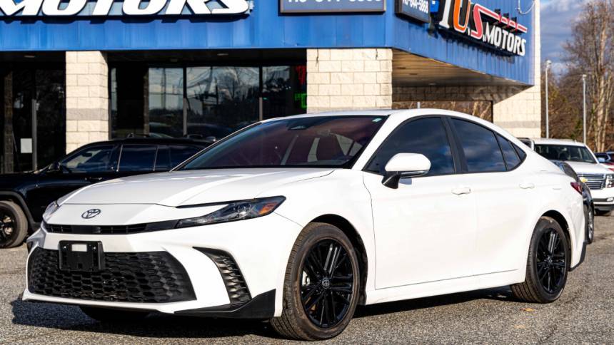 2025 Toyota Camry SE — Sedan — 5,714 mi — Edgewood, MD