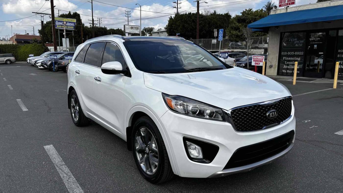 2016 Kia Sorento SX V6 — SUV — 81,190 mi — Los Angeles, CA