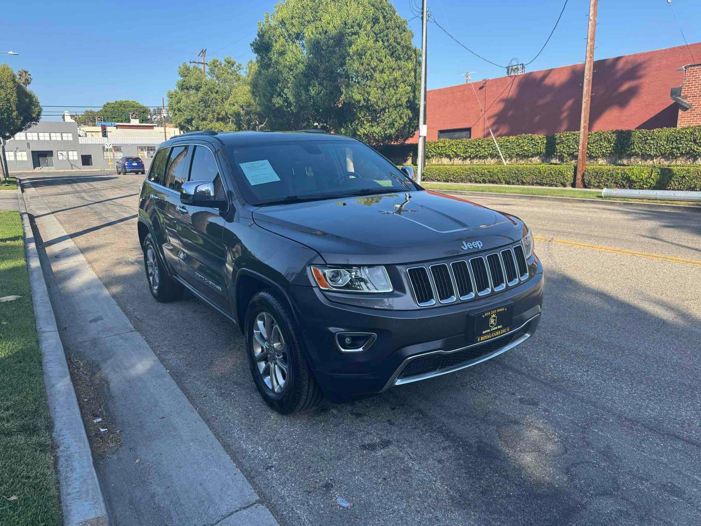 2015 Jeep Grand Cherokee Limited — SUV — 83,435 mi — Los Angeles, CA