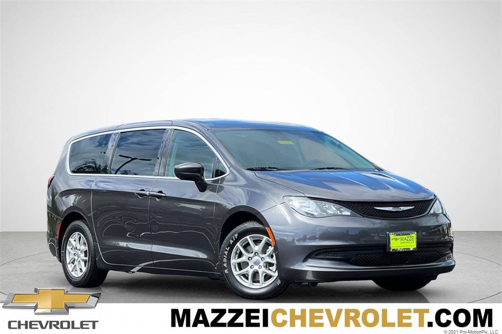 2023 Chrysler Voyager LX — Minivan — 65,001 mi — Vacaville, CA