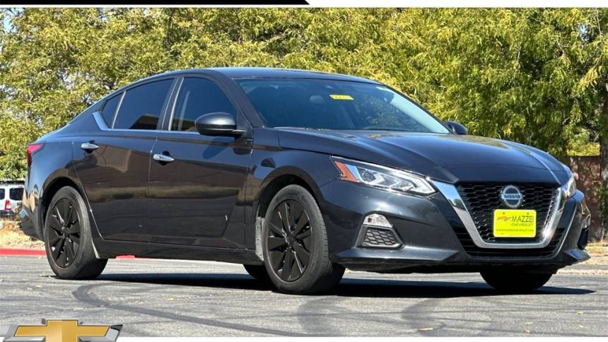 2022 Nissan Altima SV — Sedan — 42,885 mi — Vacaville, CA