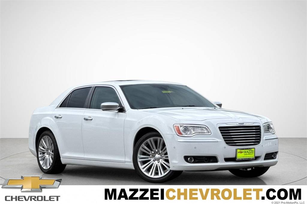 2013 Chrysler 300 Luxury Series — Sedan — 35,584 mi — Vacaville, CA