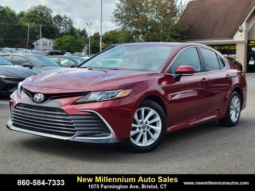 2022 Toyota Camry LE — Sedan — 62,589 mi — Bristol, CT