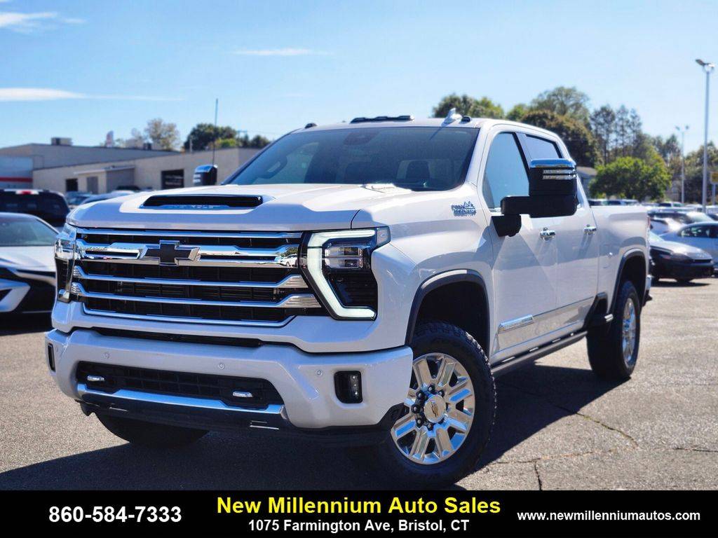 2024 Chevrolet Silverado 2500HD High Country — Pickup Truck — 21,790 mi — Bristol, CT