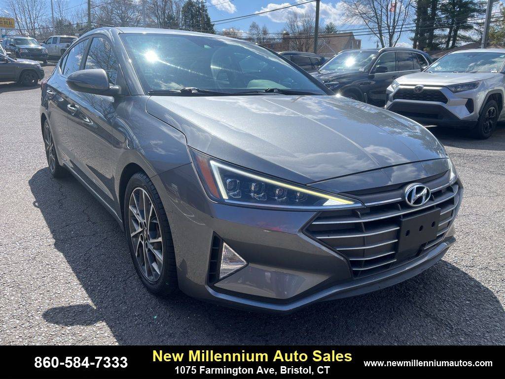 2019 Hyundai Elantra Limited — Sedan — 27,155 mi — Bristol, CT