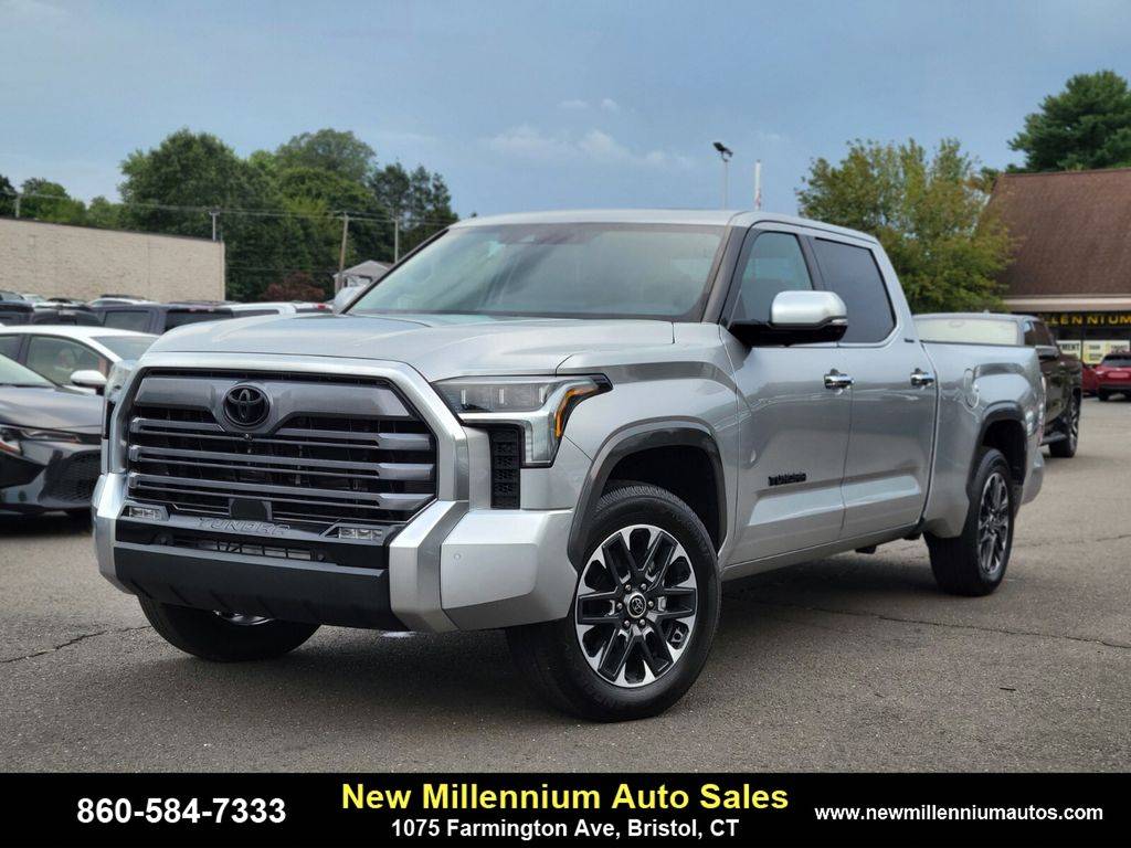 2022 Toyota Tundra Limited — Pickup Truck — 124 mi — Bristol, CT