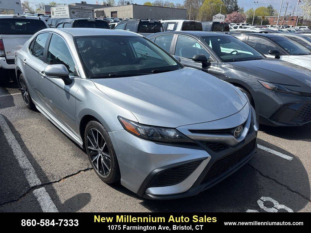 2022 Toyota Camry SE — Sedan — 69,899 mi — Bristol, CT