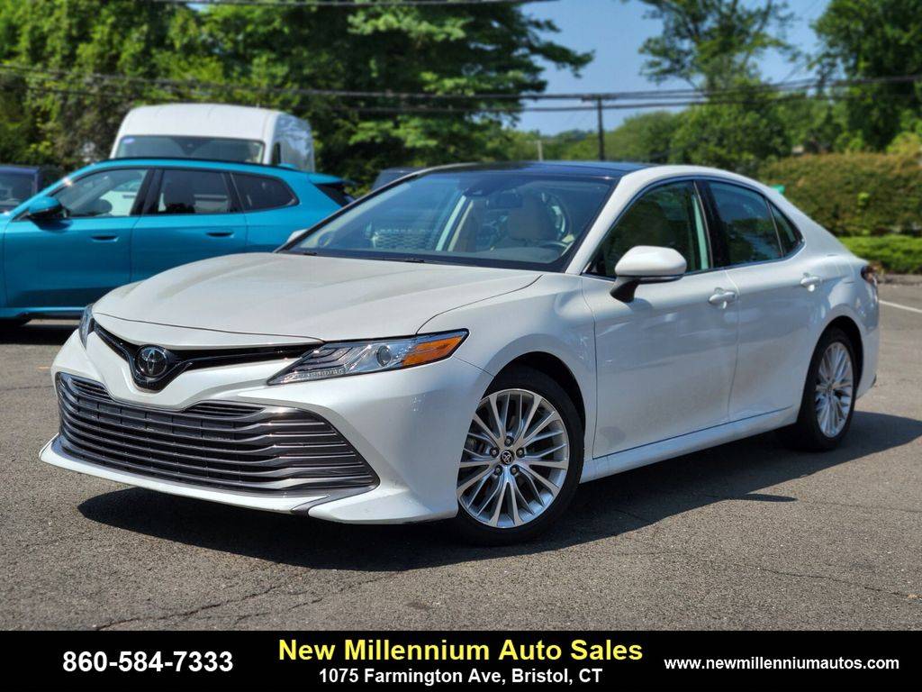 2020 Toyota Camry XLE — Sedan — 10,685 mi — Bristol, CT