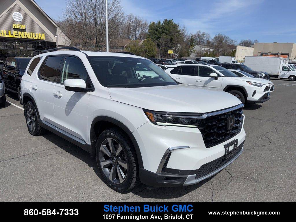 2023 Honda Pilot Touring — SUV — 36,341 mi — Bristol, CT