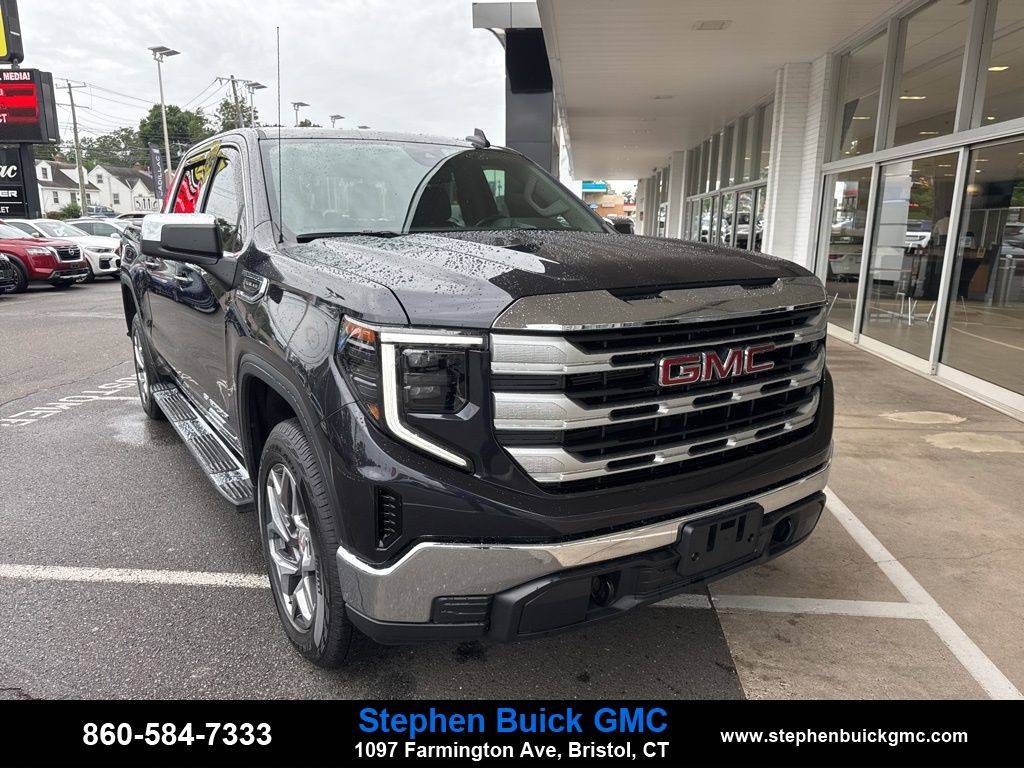 2022 GMC Sierra 1500 SLE — Pickup Truck — 19,436 mi — Bristol, CT