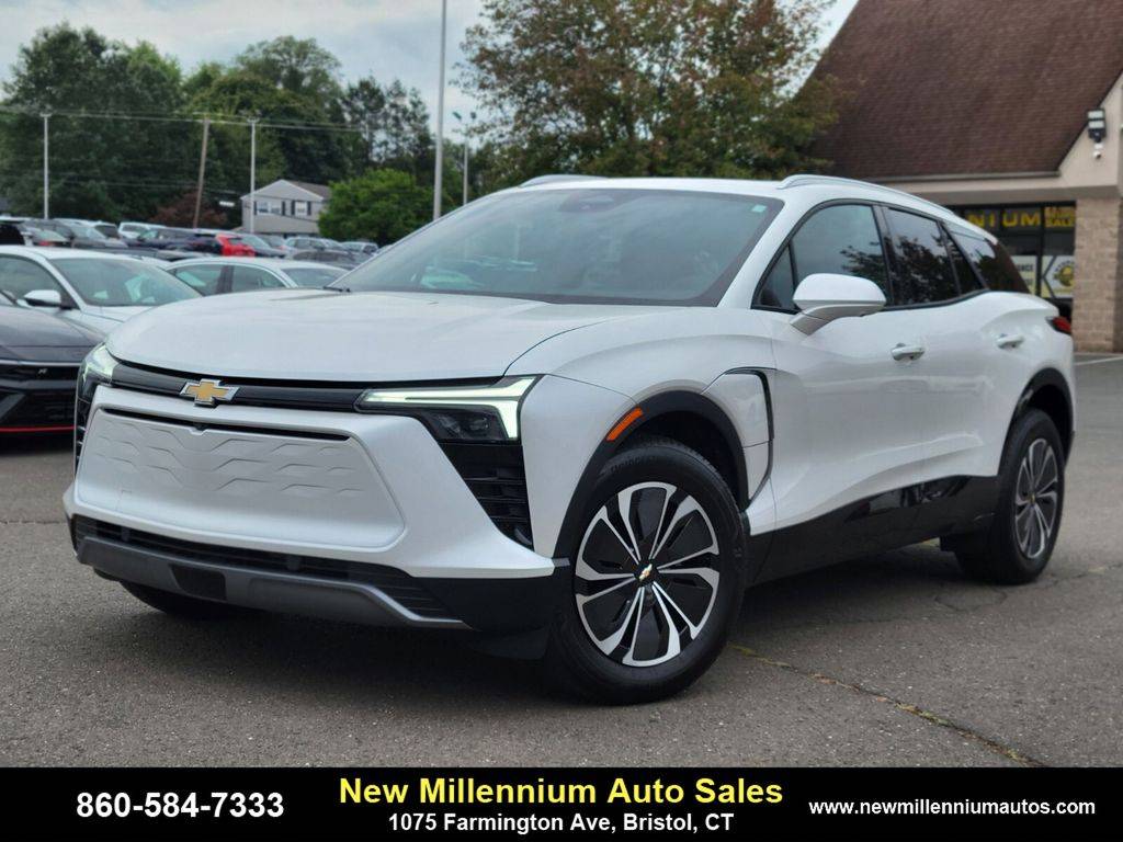 2024 Chevrolet Blazer EV eAWD 2LT — SUV — 2,752 mi — Bristol, CT