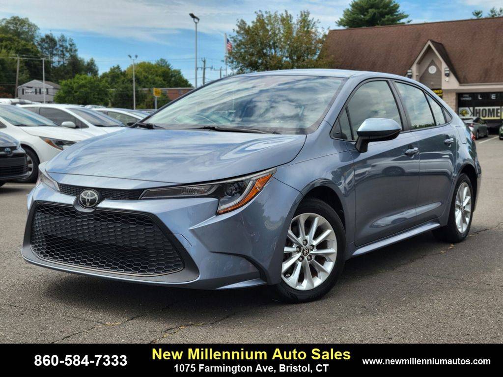 2021 Toyota Corolla LE — Sedan — 15,096 mi — Bristol, CT