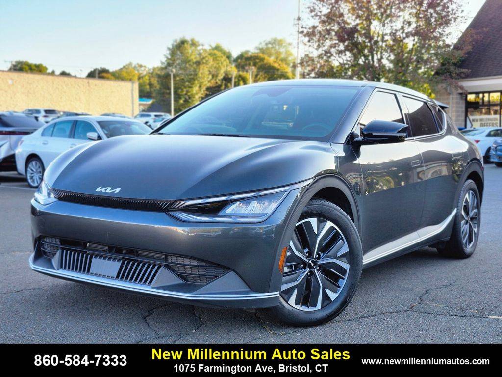 2024 Kia EV6 Light Long Range — SUV — 4,555 mi — Bristol, CT