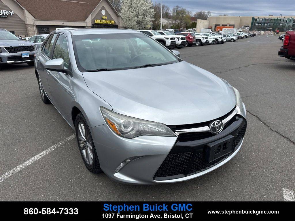 2017 Toyota Camry SE — Sedan — 106,380 mi — Bristol, CT