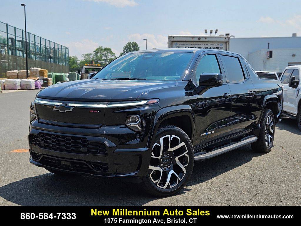 2024 Chevrolet Silverado EV RST — Pickup Truck — 10,728 mi — Bristol, CT
