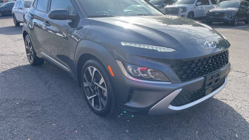 2022 Hyundai Kona Limited — SUV — 21,855 mi — Bristol, CT