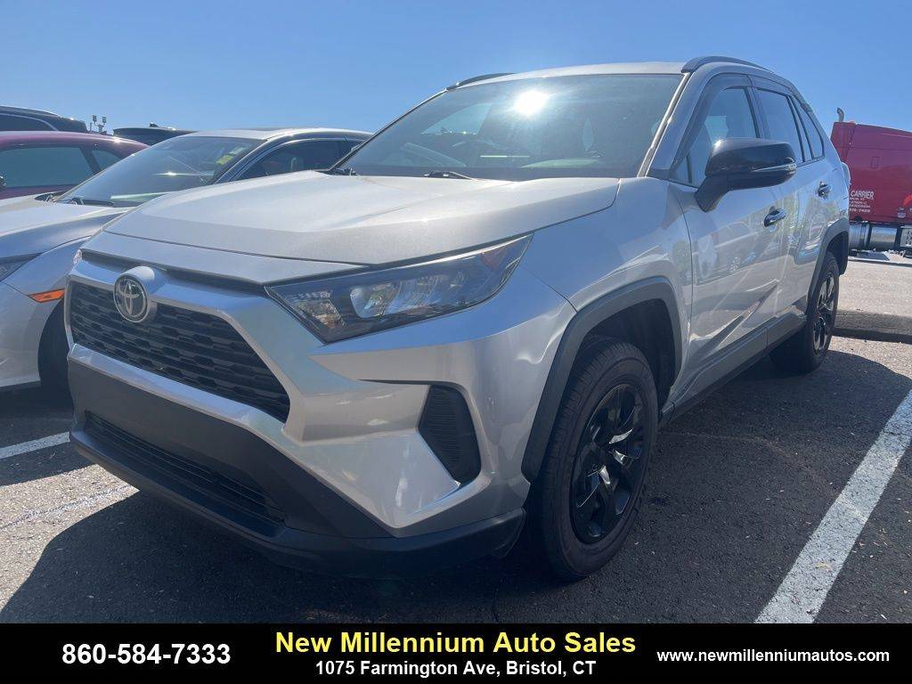 2019 Toyota RAV4 LE — SUV — 90,457 mi — Bristol, CT