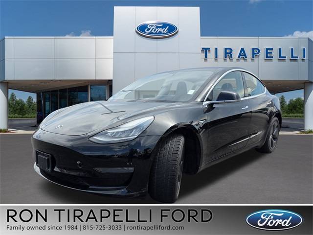 2019 Tesla Model 3 Standard Range — Sedan — 99,858 mi — Shorewood, IL