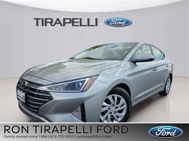 2020 Hyundai Elantra SE — Sedan — 96,179 mi — Shorewood, IL