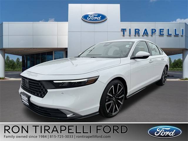 2024 Honda Accord Hybrid Touring — Sedan — 9,799 mi — Shorewood, IL