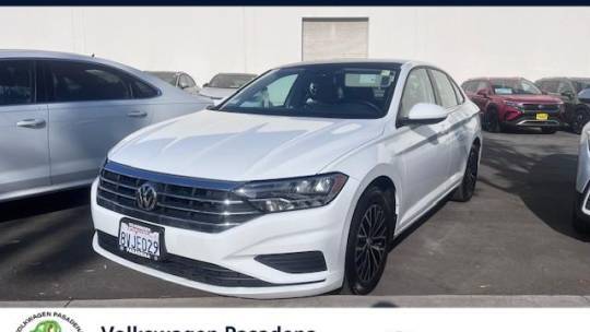 2021 Volkswagen Jetta SE — Sedan — 24,892 mi — Pasadena, CA