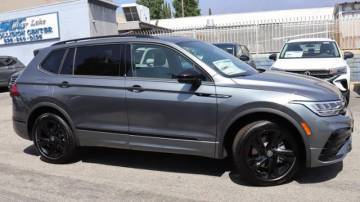 New 2023 Volkswagen Tiguan SE R-Line Black SUV in Glendale #237230