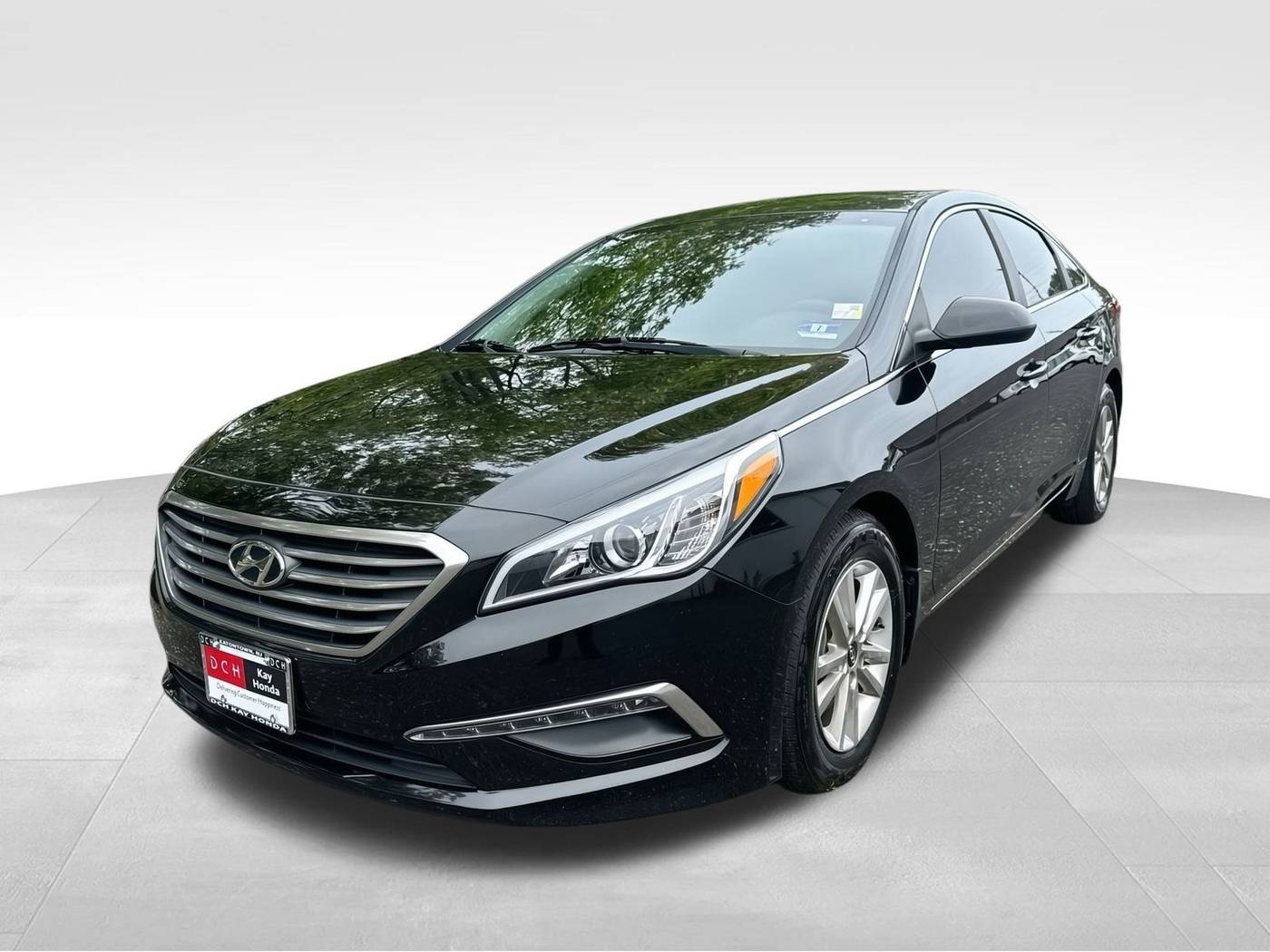2015 Hyundai Sonata SE — Sedan — 75,287 mi — Eatontown, NJ