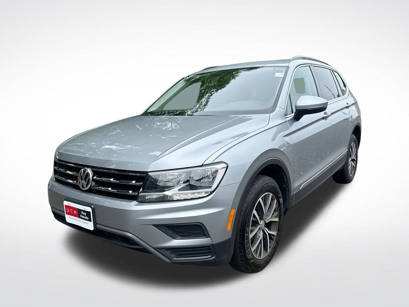 2020 Volkswagen Tiguan SE — SUV — 25,963 mi — Eatontown, NJ