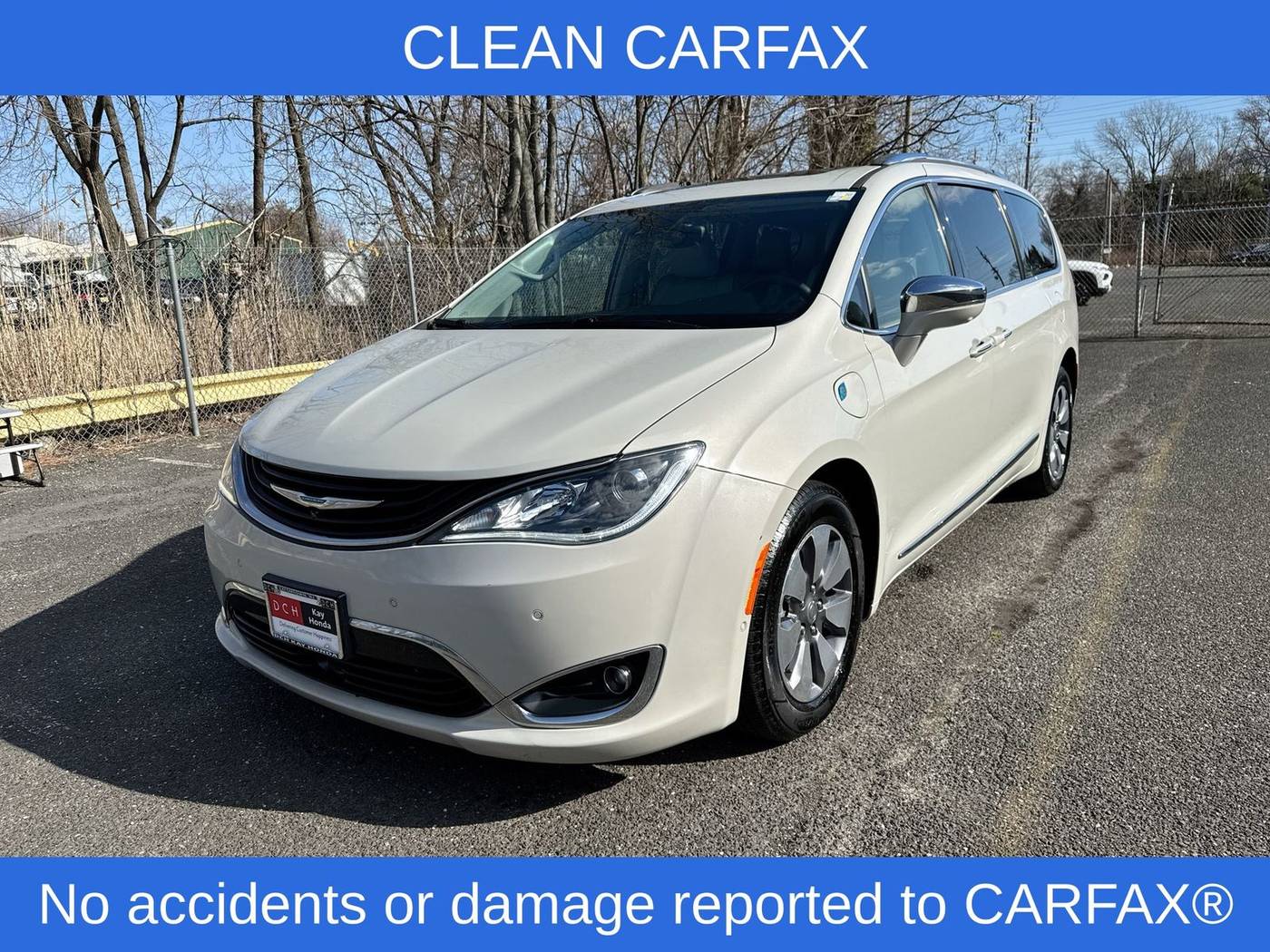 2017 Chrysler Pacifica Hybrid Platinum — Minivan — 119,959 mi — Eatontown, NJ