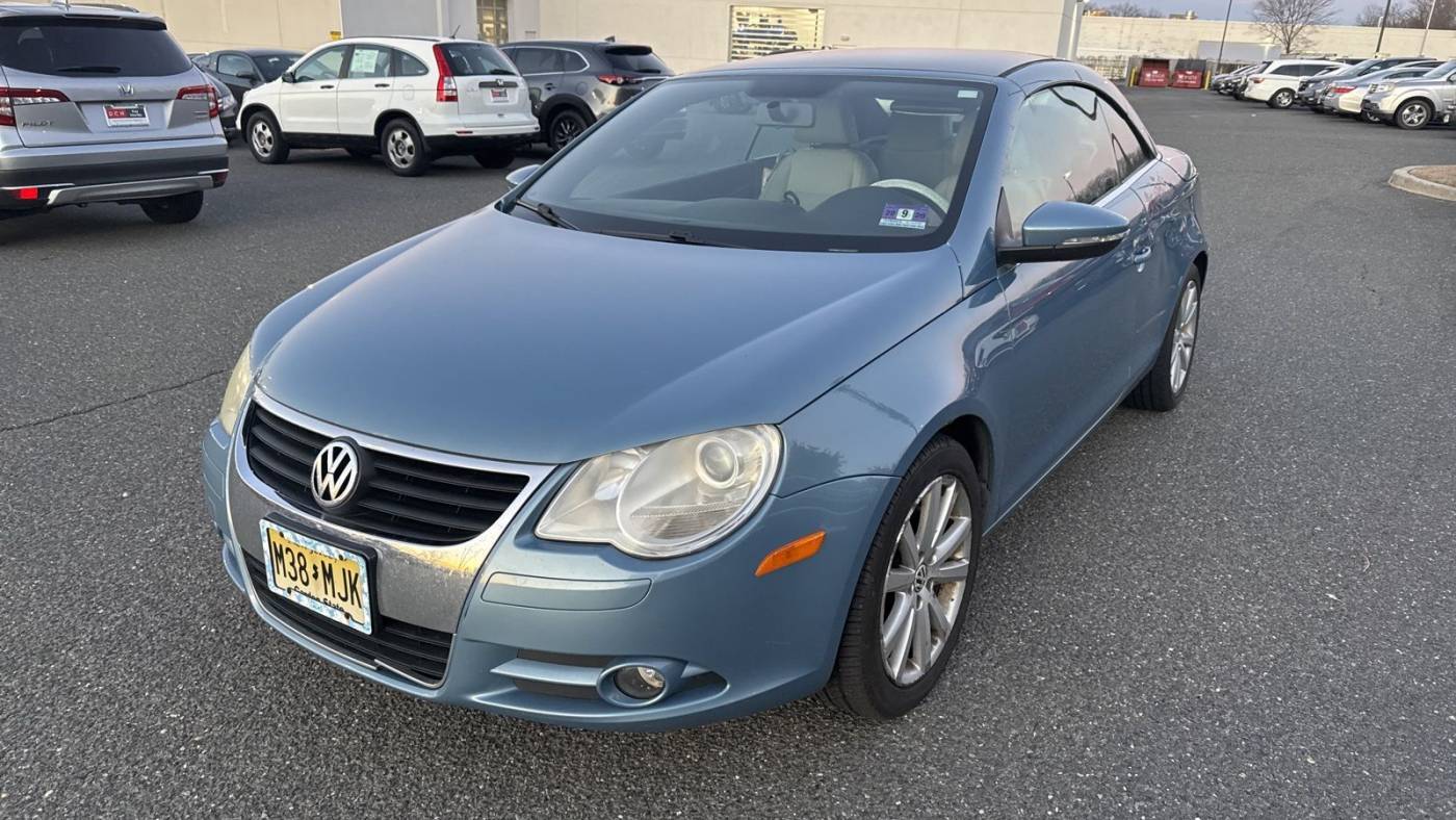 2009 Volkswagen Eos Komfort — Convertible — 121,872 mi — Eatontown, NJ