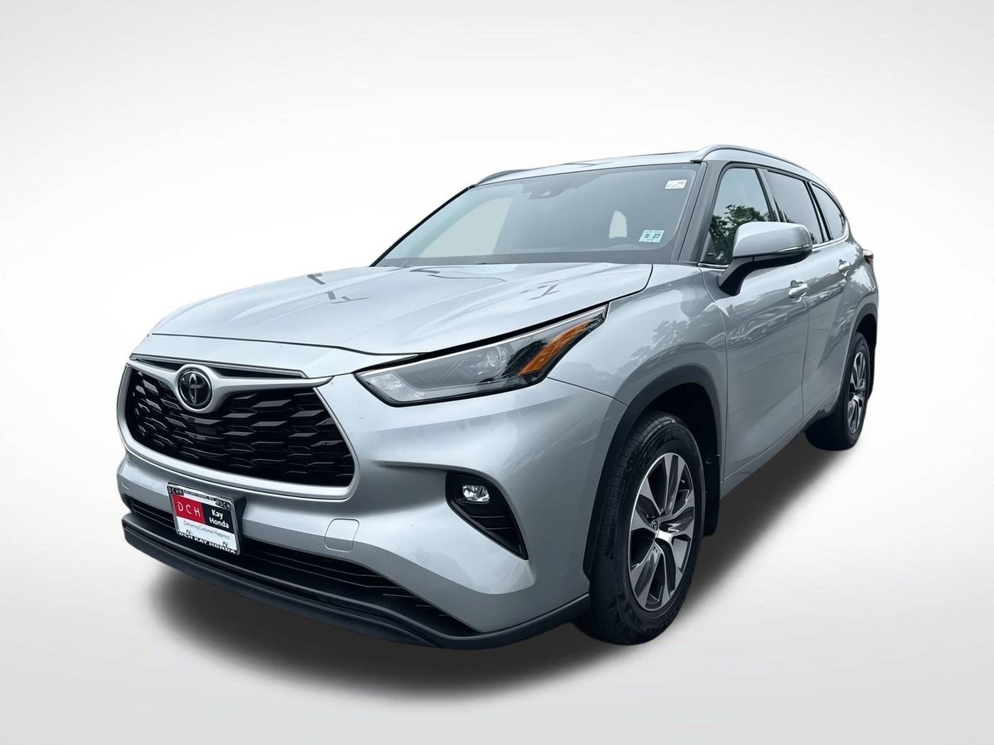 2022 Toyota Highlander XLE — SUV — 32,415 mi — Eatontown, NJ