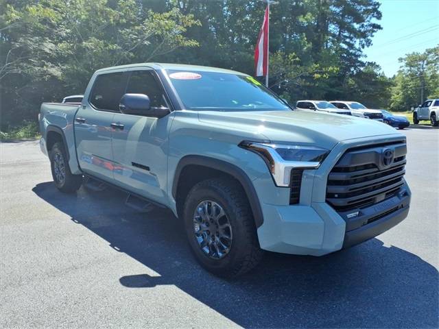 2025 Toyota Tundra SR5 — Pickup Truck — 1,140 mi — New Bern, NC