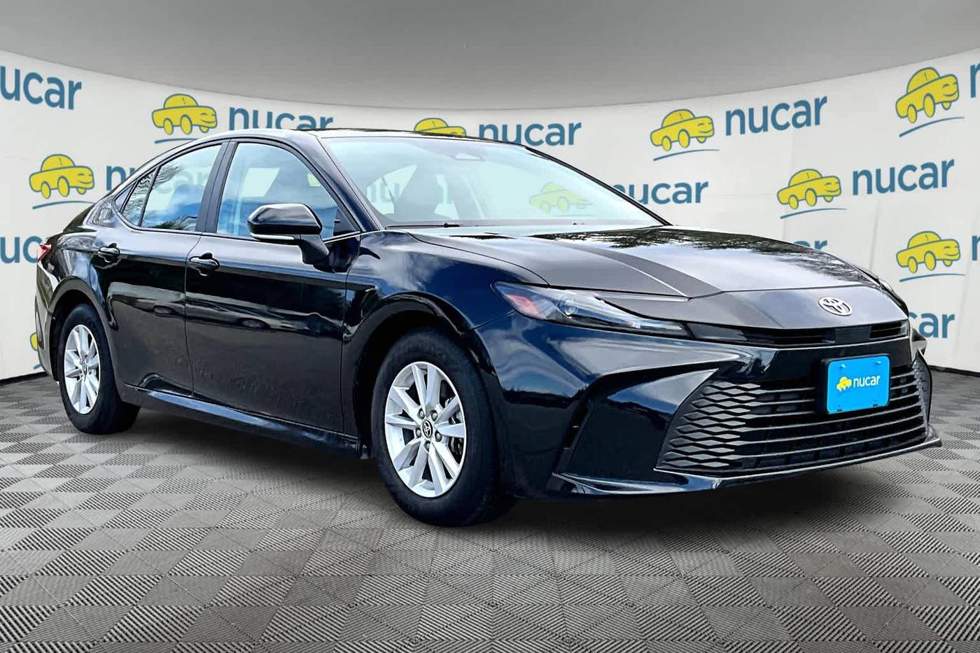 2025 Toyota Camry LE — Sedan — 16,046 mi — Norwood, MA