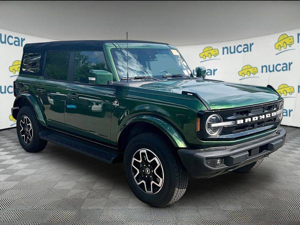 2025 Ford Bronco Outer Banks