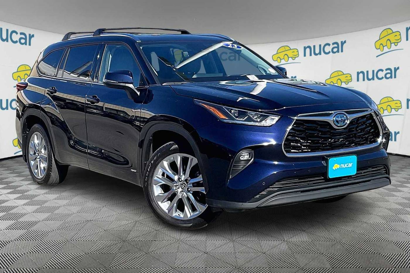 2023 Toyota Highlander Hybrid Limited — SUV — 22,900 mi — Norwood, MA