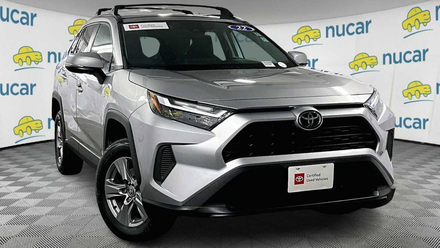 2022 Toyota RAV4 XLE — SUV — 11,992 mi — Norwood, MA