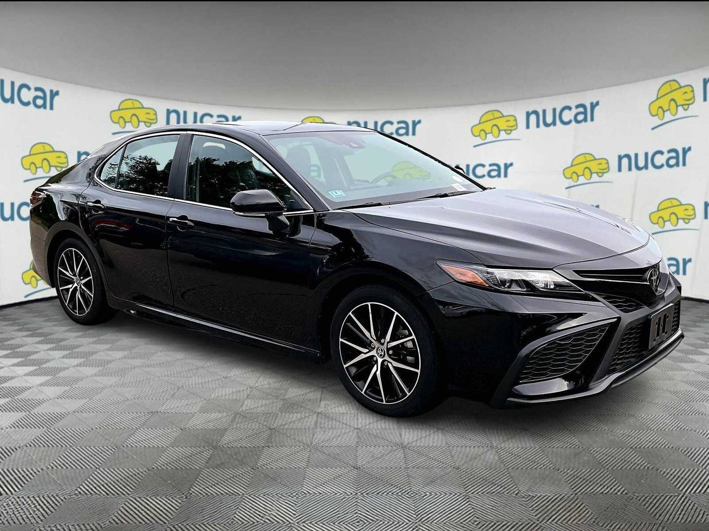 2024 Toyota Camry SE — Sedan — 17,059 mi — Norwood, MA