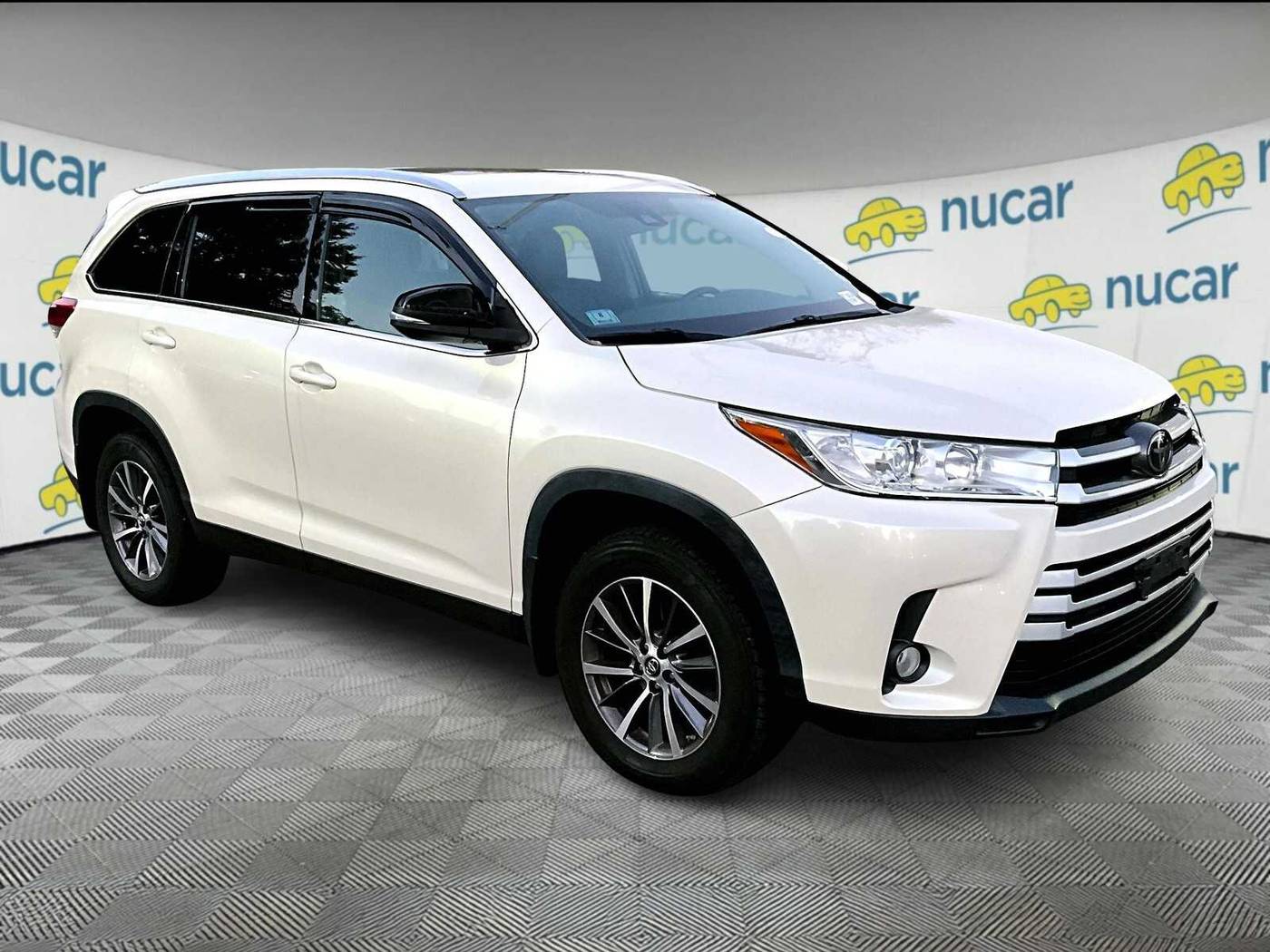 2019 Toyota Highlander XLE — SUV — 74,445 mi — Norwood, MA