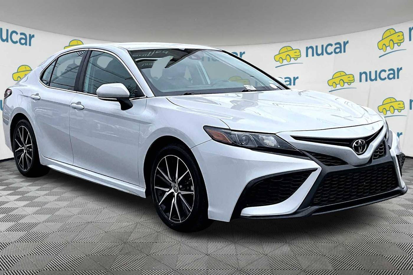 2022 Toyota Camry SE — Sedan — 58,902 mi — Norwood, MA