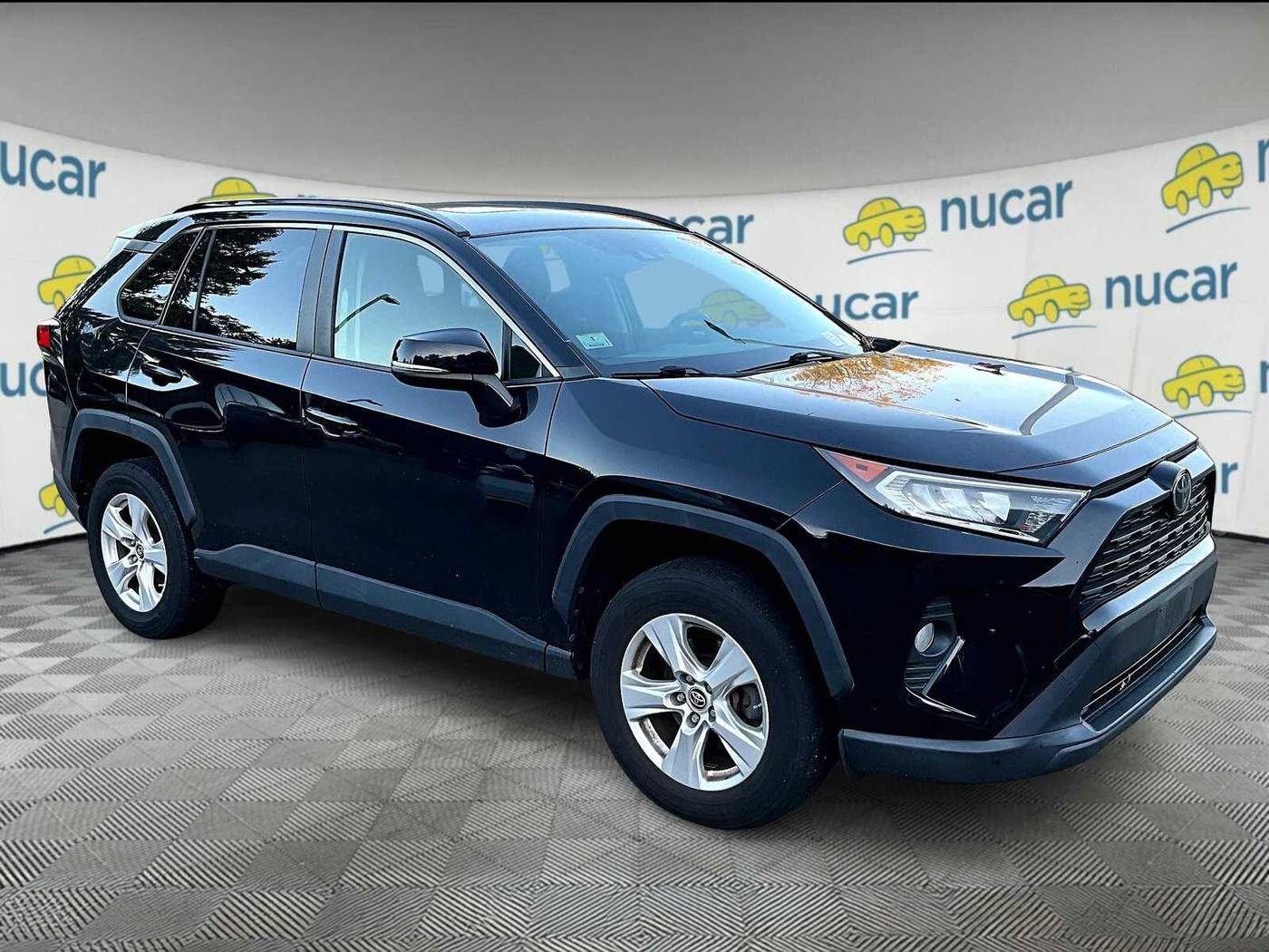 2019 Toyota RAV4 XLE — SUV — 72,825 mi — Norwood, MA
