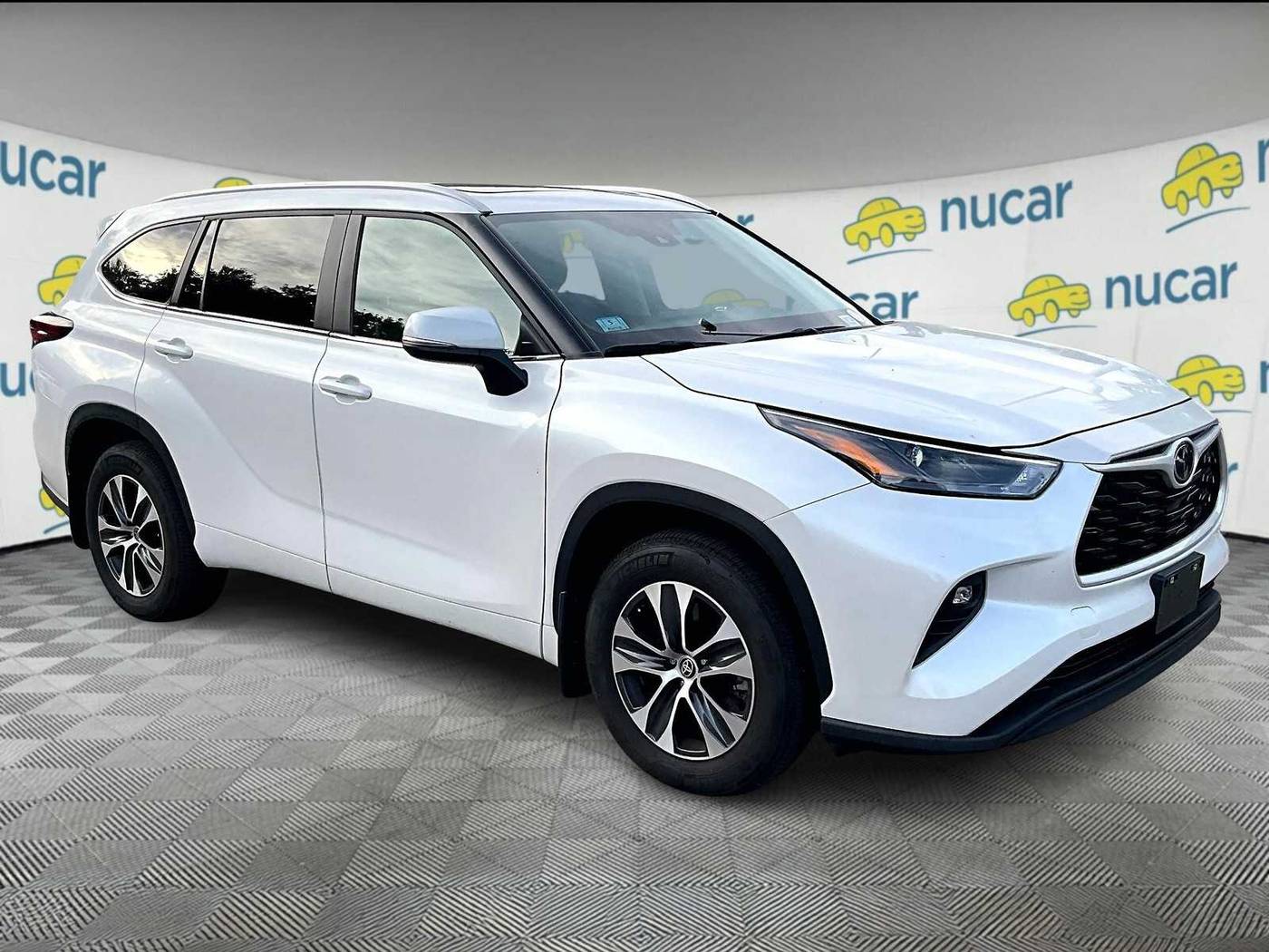 2024 Toyota Highlander XLE — SUV — 17,457 mi — Norwood, MA
