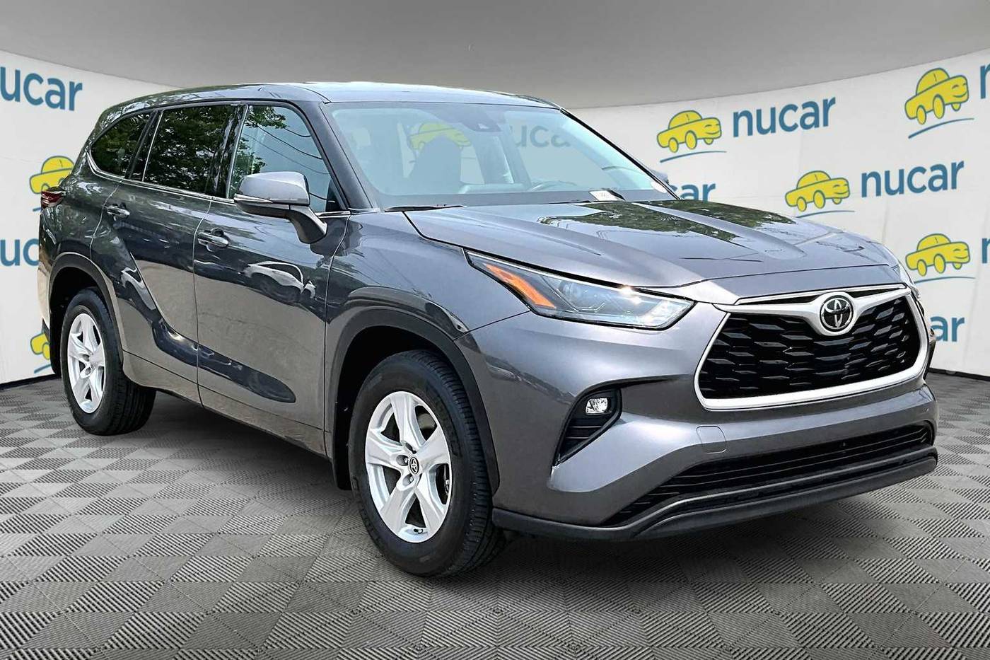 2022 Toyota Highlander LE — SUV — 34,212 mi — Norwood, MA
