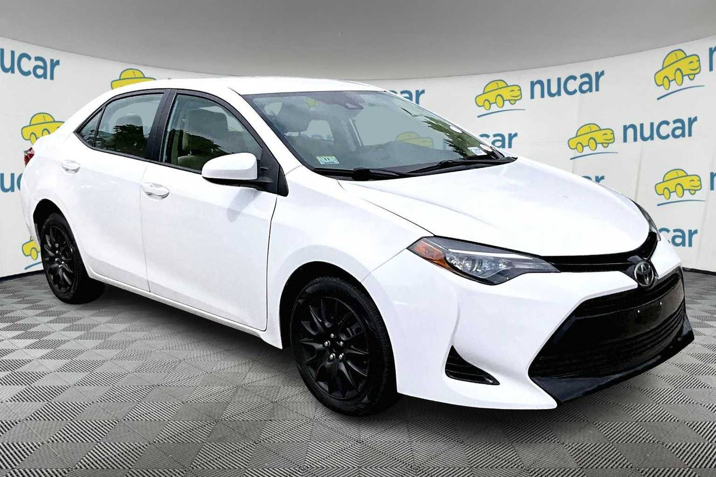2017 Toyota Corolla SE — Sedan — 68,784 mi — Norwood, MA