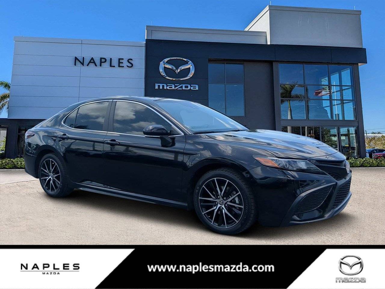 2023 Toyota Camry SE Nightshade — Sedan — 48,675 mi — Naples, FL