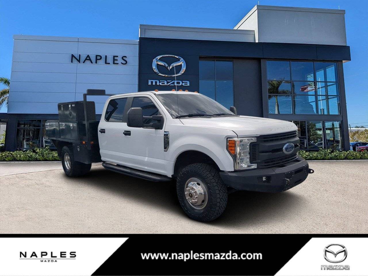2017 Ford Super Duty F-350 Chassis Cab XL — Chassis Cab Truck — 163,625 mi — Naples, FL